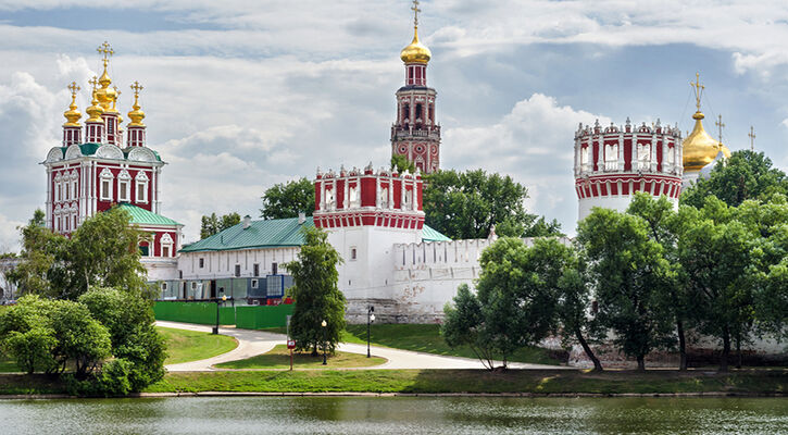 Moskova & St. Petersburg THY İle 4 Gece (F0164) 