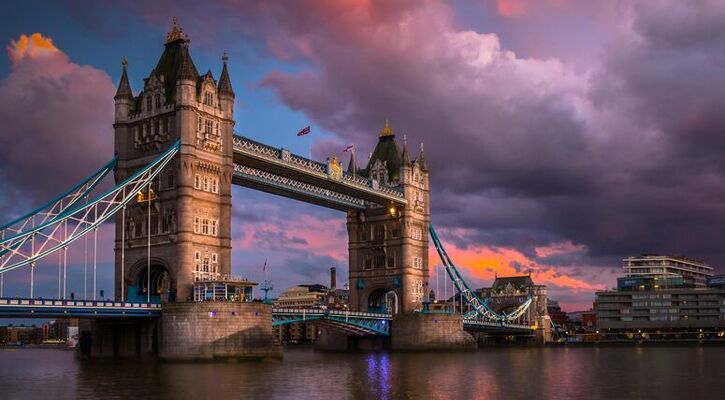 Royal Londra Turu THY İle 3 Gece 4 Gün (F0174)